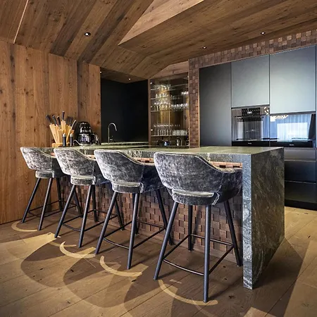 Urela Luxury Apartment *